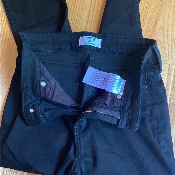 Levi's Black Skinny Jeans Classic Fit - Picture 3 of 6